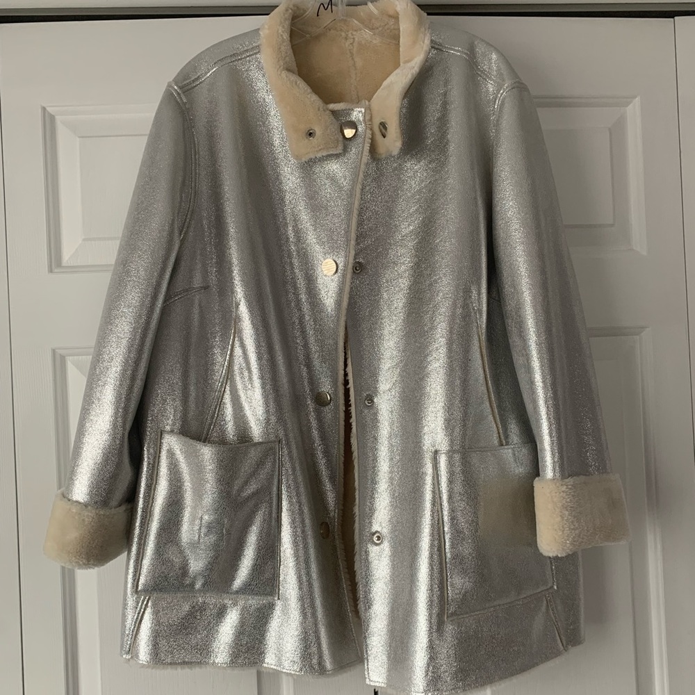 Beautiful Opening Ceremony Reversible Swing Coat. Silver crème faux leather/fur